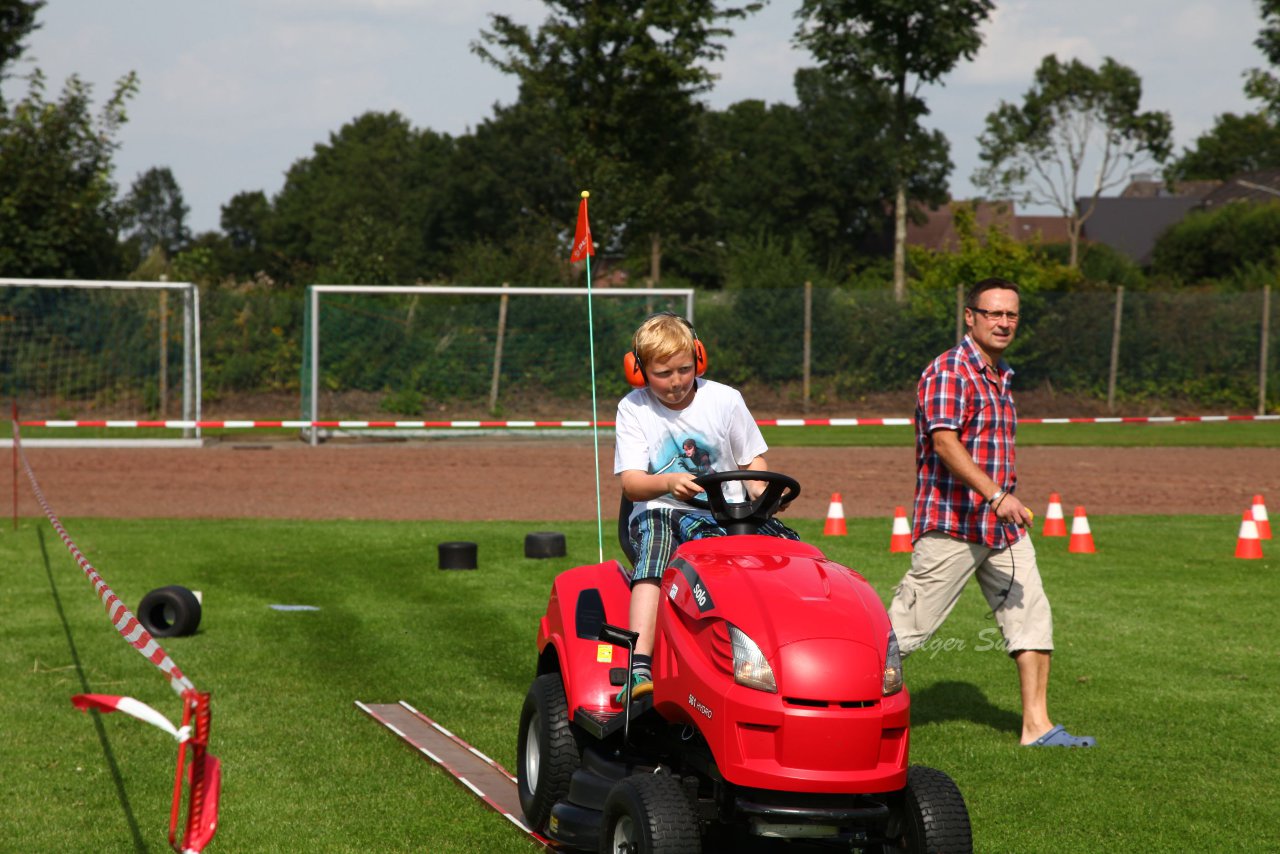 Bild 37 - Kindervogelschiessen am 17.8.12